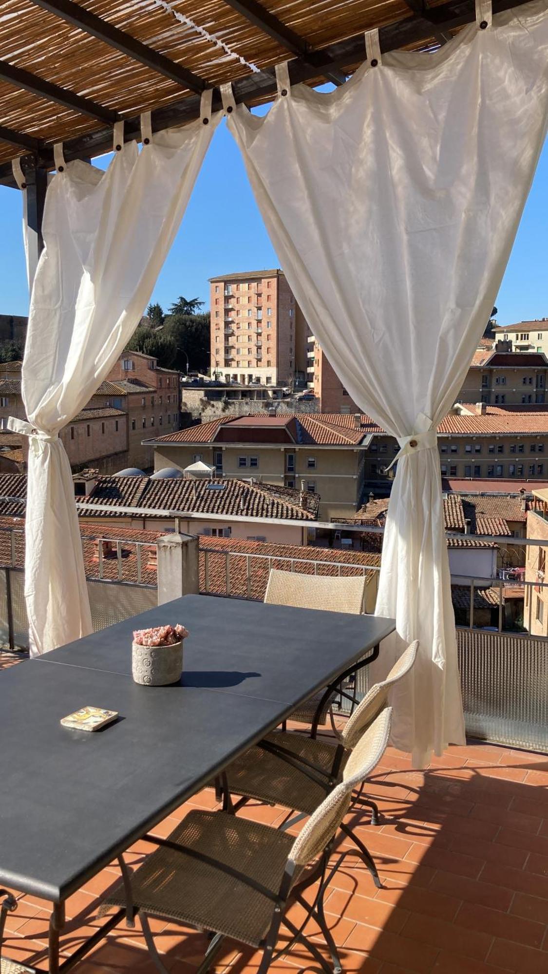 Attico San Francesco Apartment Siena Exterior photo